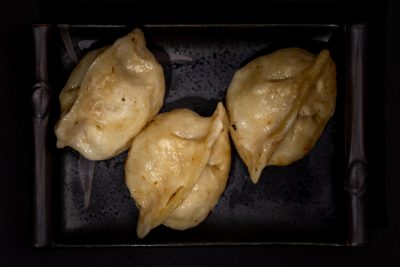 Hjemmelavet Gyoza  med svinekød (3 stk.)