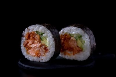 Tempura Maki Med Laks (5 stk.)