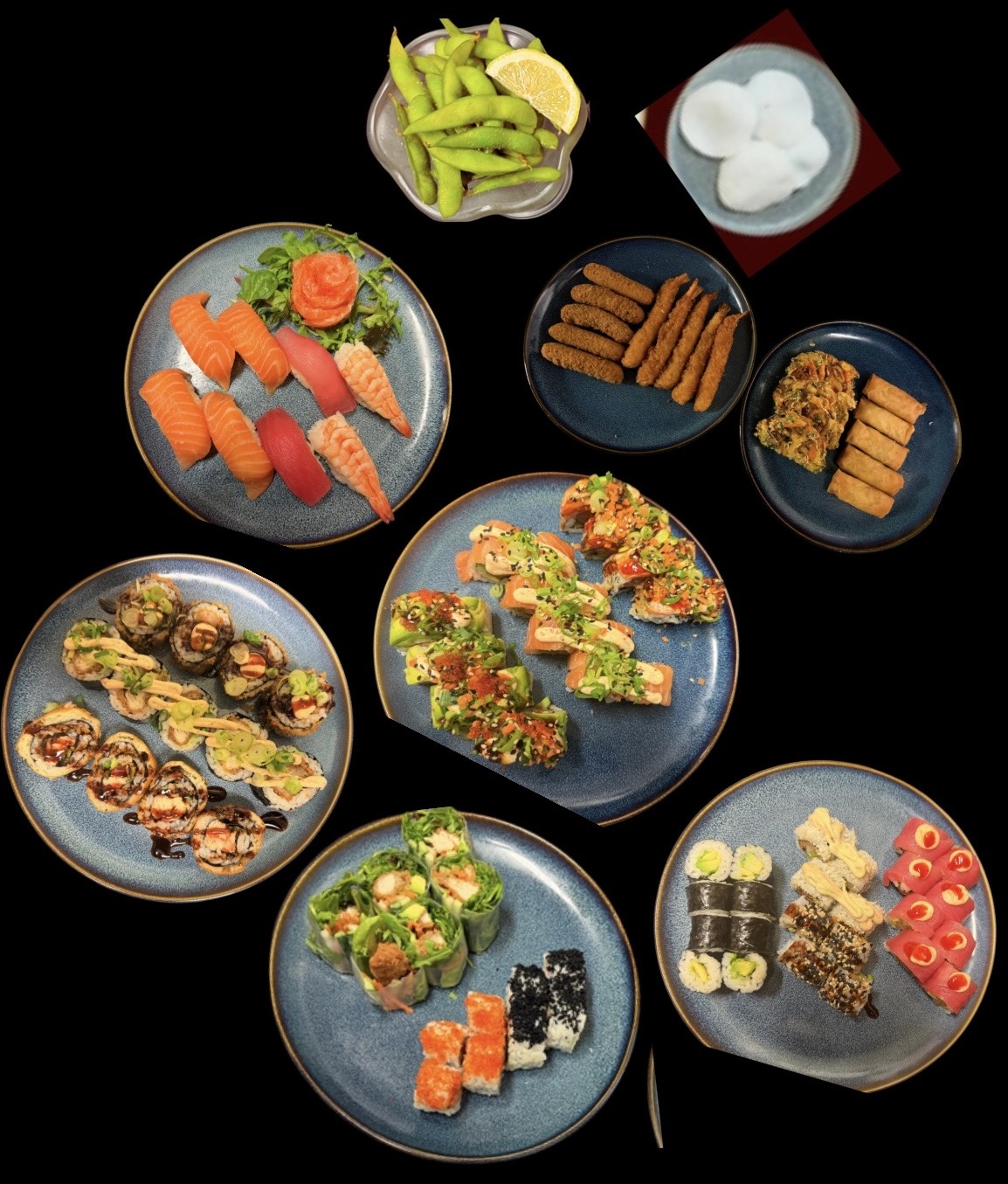 Nytårsmenu 2 (88 stk sushi og 6 forrette  til 4-5 personer)